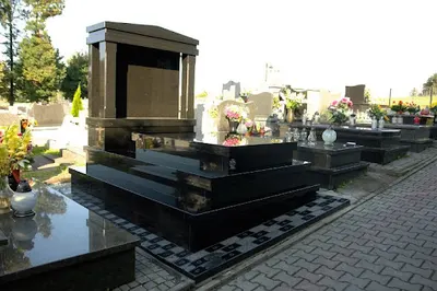 Doniec Kamieniarstwo | Nagrobki | Grobowce | Liternictwo Kraków, Rakowicka